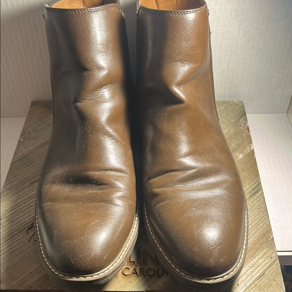 10.5 Brown Leather Men's Boots by Guess
